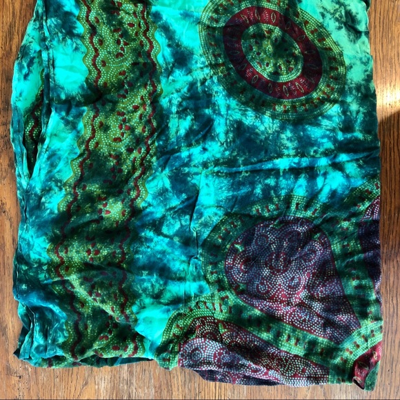 Turquoise tapestry - Picture 4 of 7